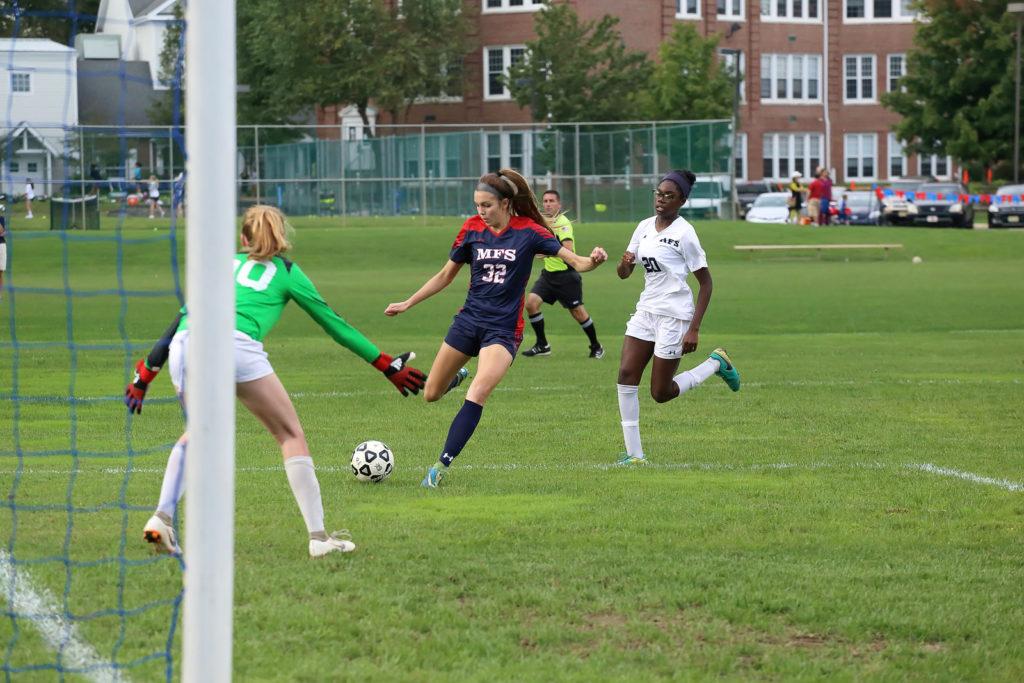 Girls’ Soccer Comes Together Amidst Tough Season