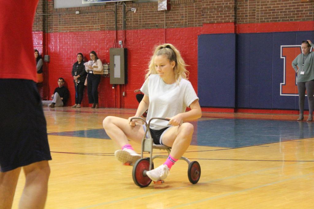 Lizzy Geyer cycled the seniors to victory.