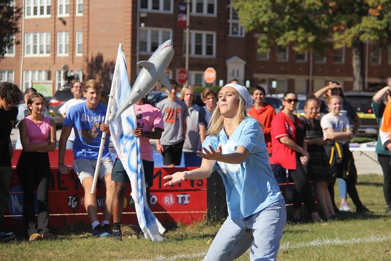 PHOTOS: Spirit Week Slimy Fish Toss