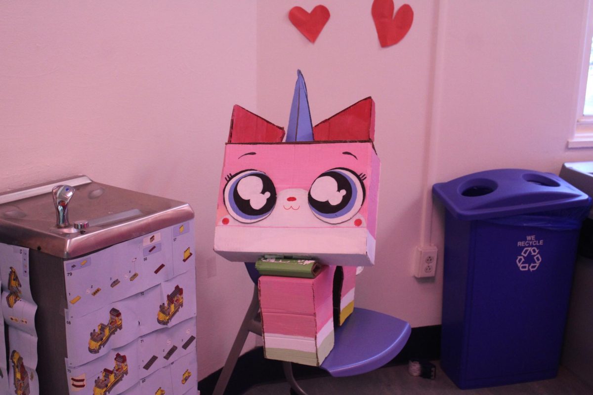 Hand-crafted 3D characters from the Lego movie graced the eleventh-grade Hallway design. Photo by Keva Elie ’26.
