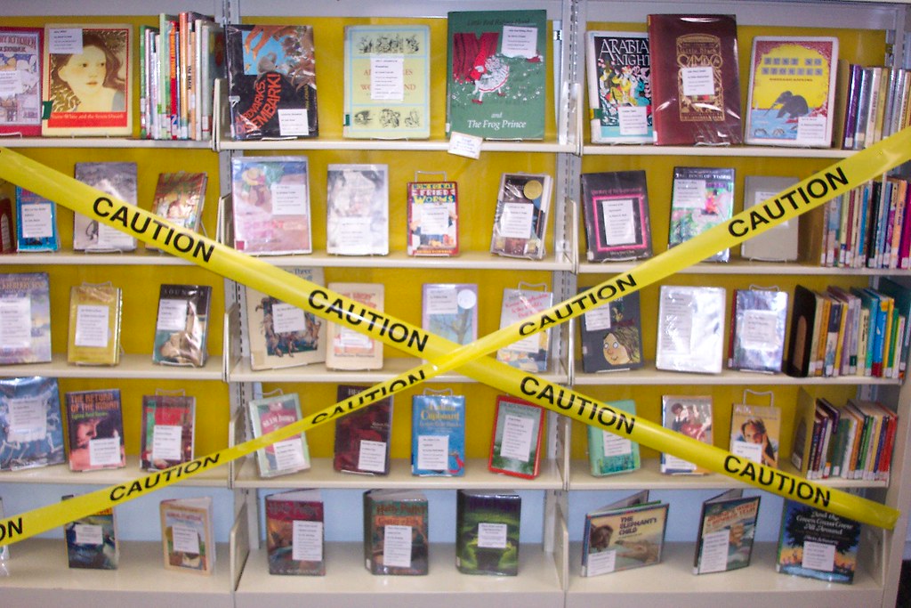 Image from Lansing Library on Flickr under CC BY-NC-SA 2.0 License.
